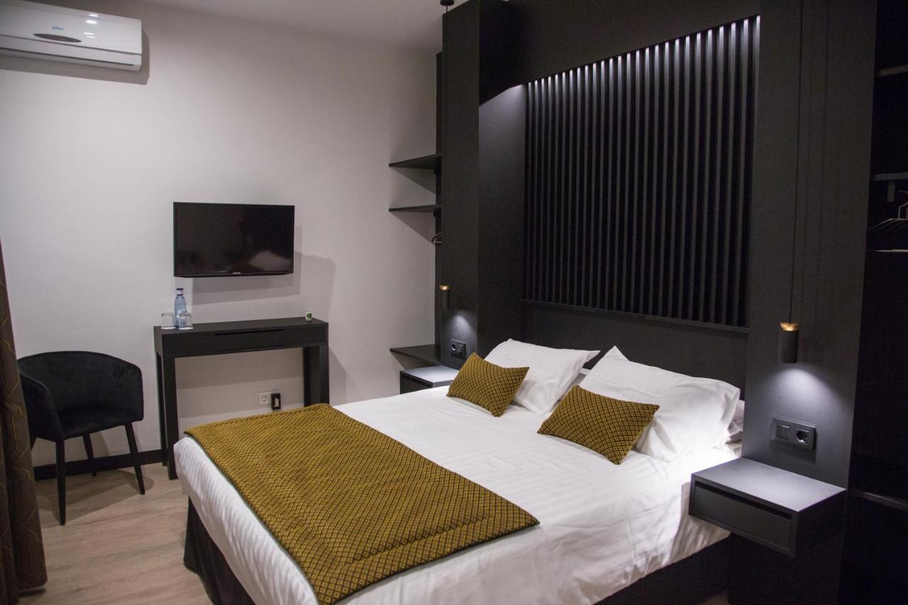 Elite Hotel - Gay Men Only (Adults Only) Sitges Extérieur photo